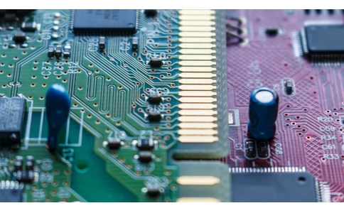 略有下滑，6 月全球半導體產品銷售額 345 億美元